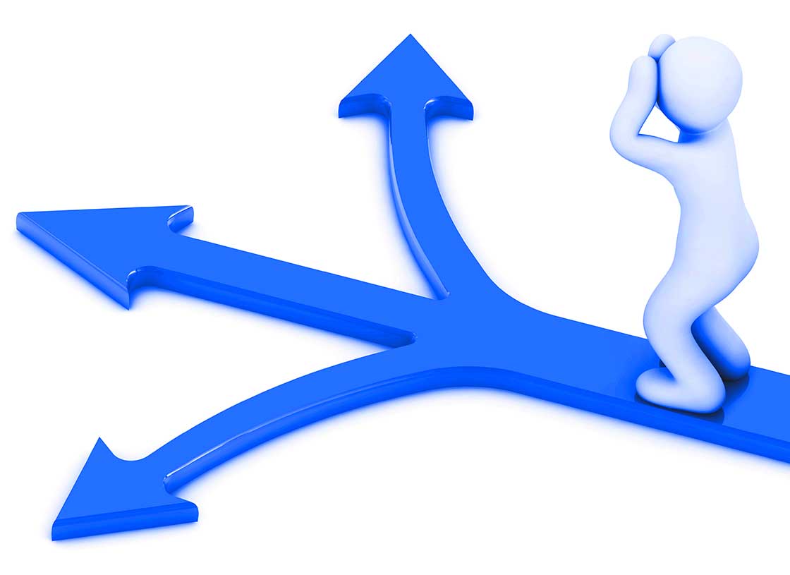 Traditional vs. Online Marketing: What Contractors Should Know Graphic