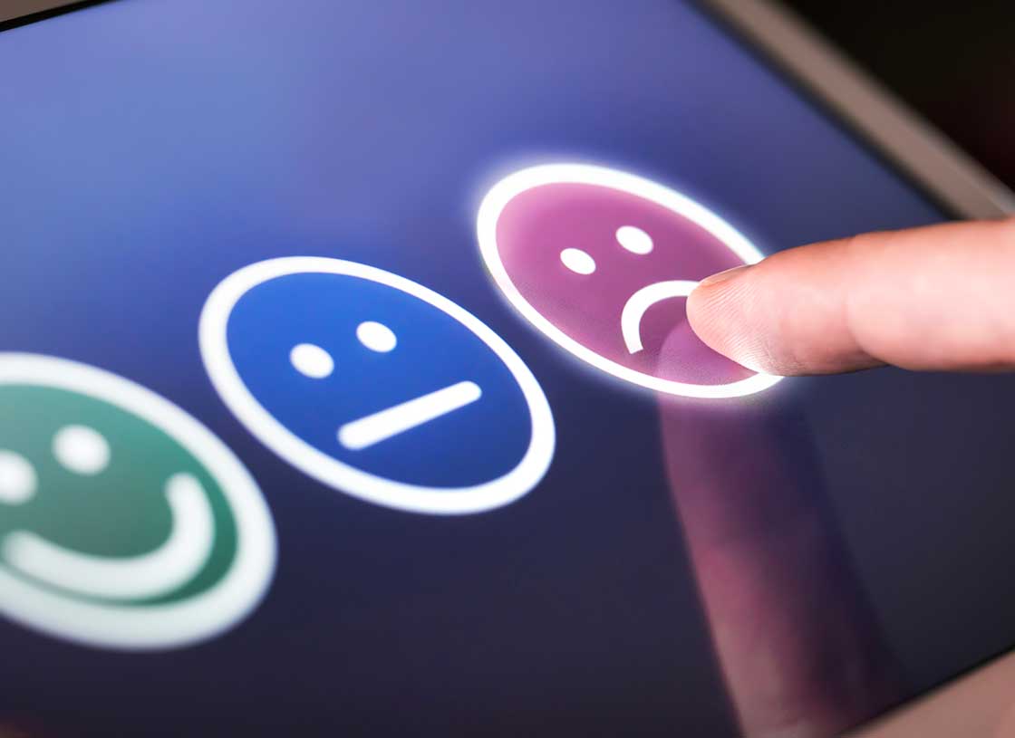 When Should You Ask Customers for a Review? Graphic